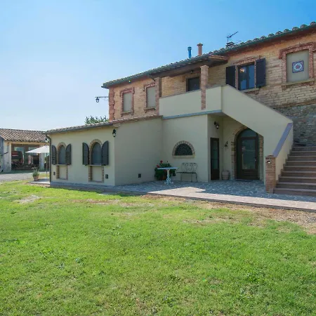 Apartamento Podere Sant'elisa-3 By Interhome *