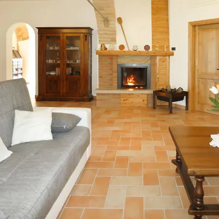 Apartamento Podere Sant'elisa-3 By Interhome *