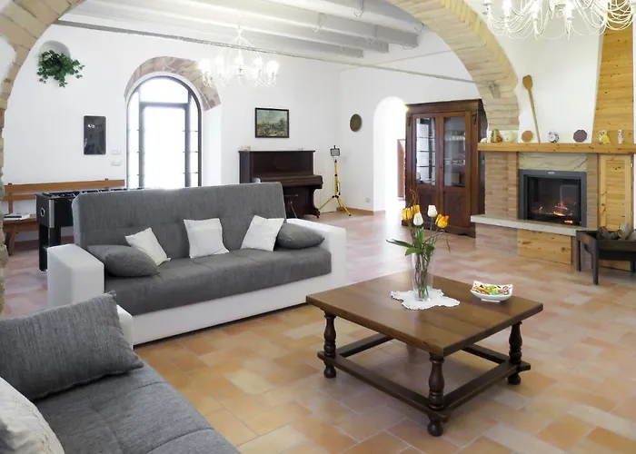 Apartamento Podere Sant'elisa-3 By Interhome